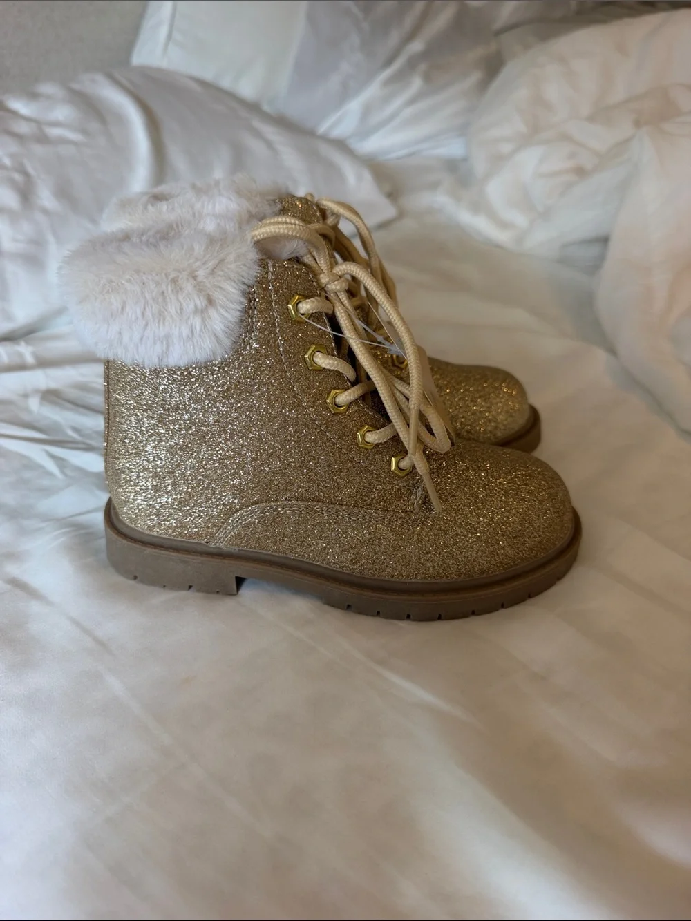 Thereabouts Gold Glitter Lace-Up Kids Winter Boots with Faux-Fur size 11